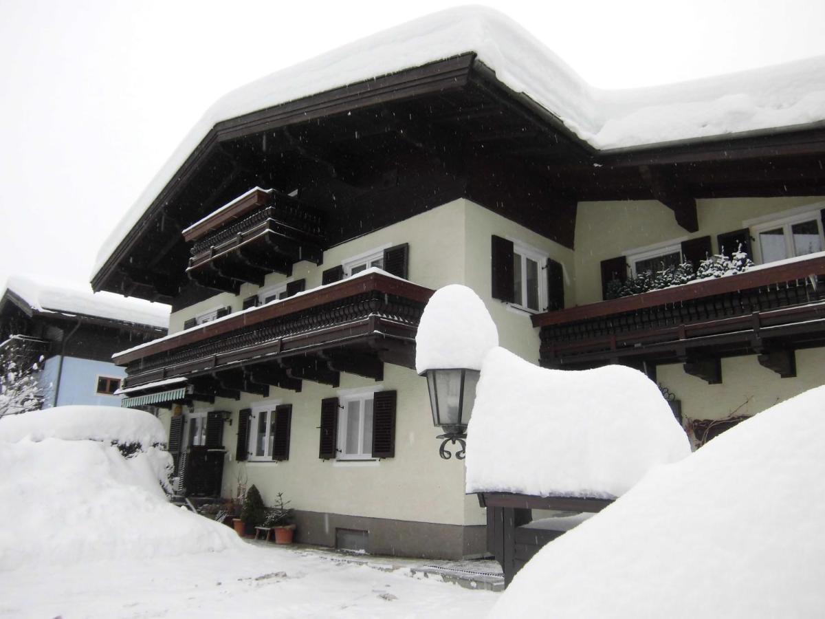 Privatzimmer Haus Anna+Franz Viehhofen Exterior foto